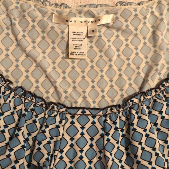 Max Studio Ruffle Dress - Picture 6 of 8